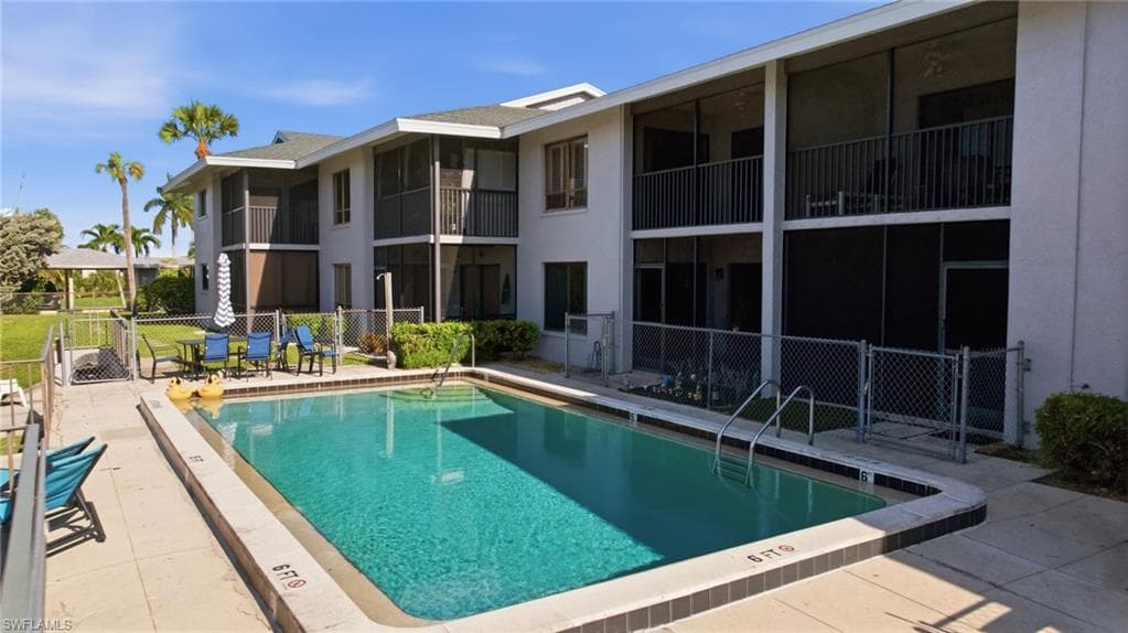 808 Cape Coral PKWY W 201-31