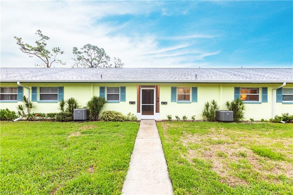 6775 Lake McGregor CIR-2