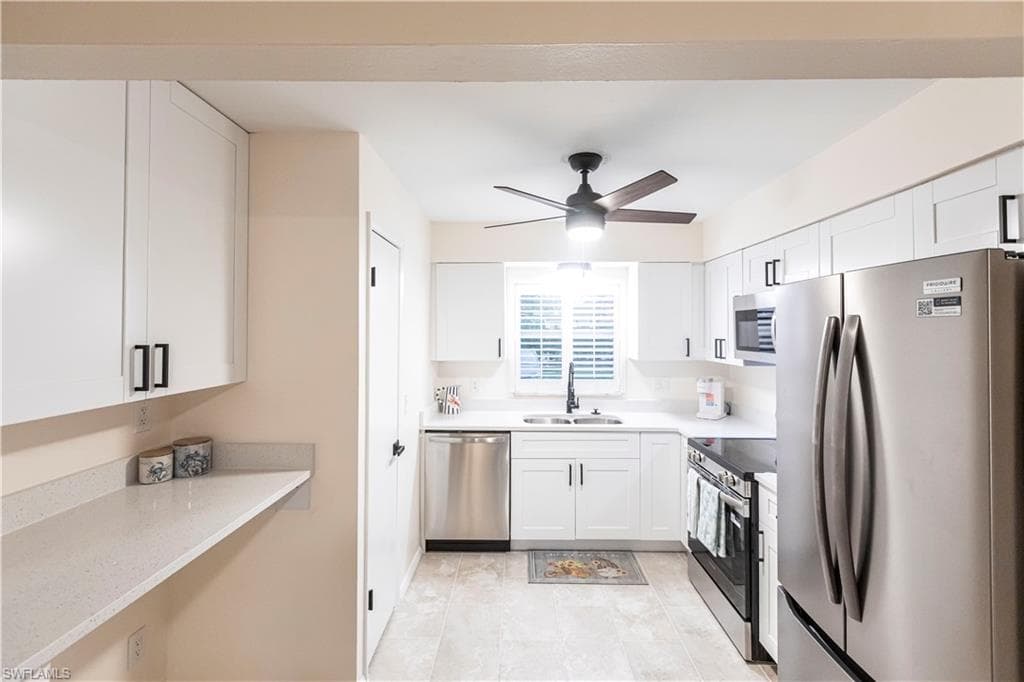 6775 Lake McGregor CIR-7