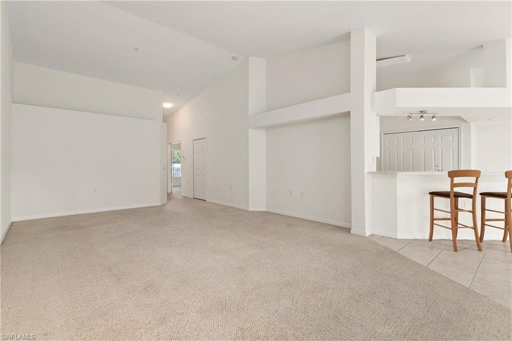 25761 Lake Amelia WAY 202-5