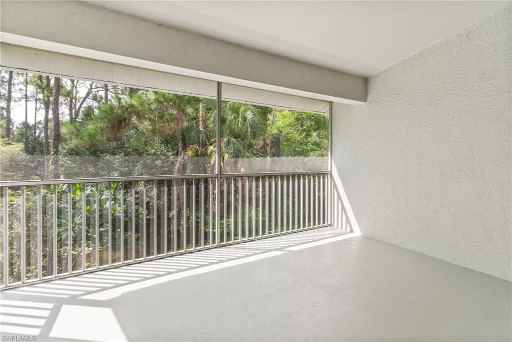 25761 Lake Amelia WAY 202-19