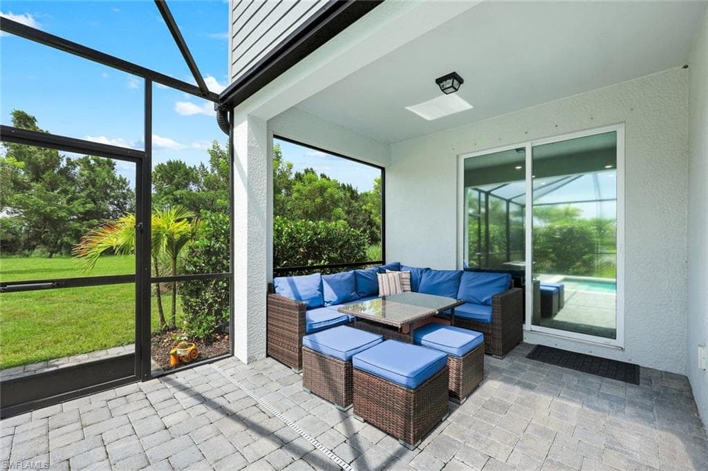 2159 Hamlin ST-36