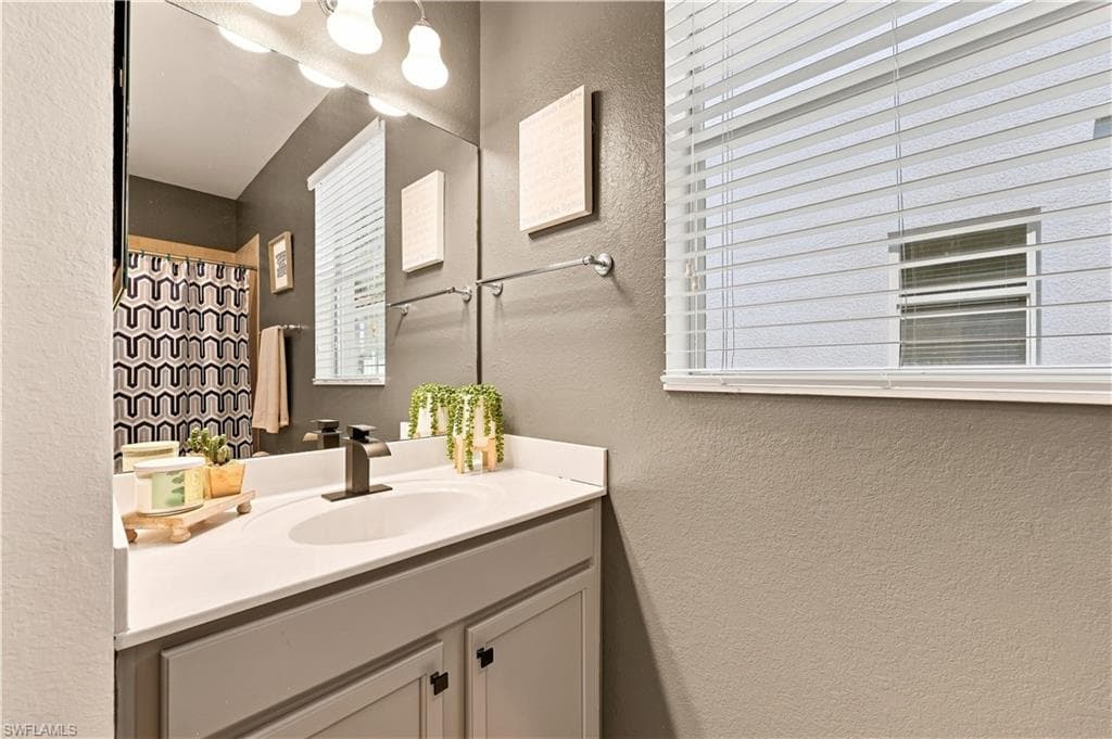 14658 Fern Lake CT-22