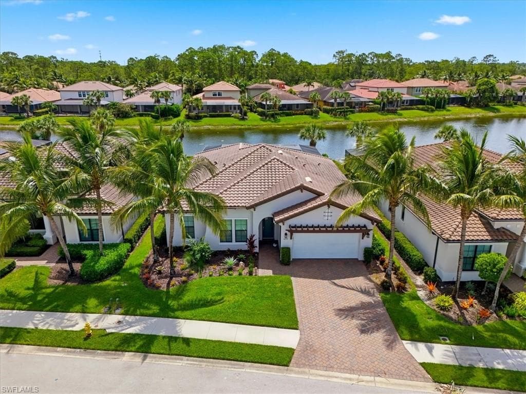 4559 Tamarind WAY-1