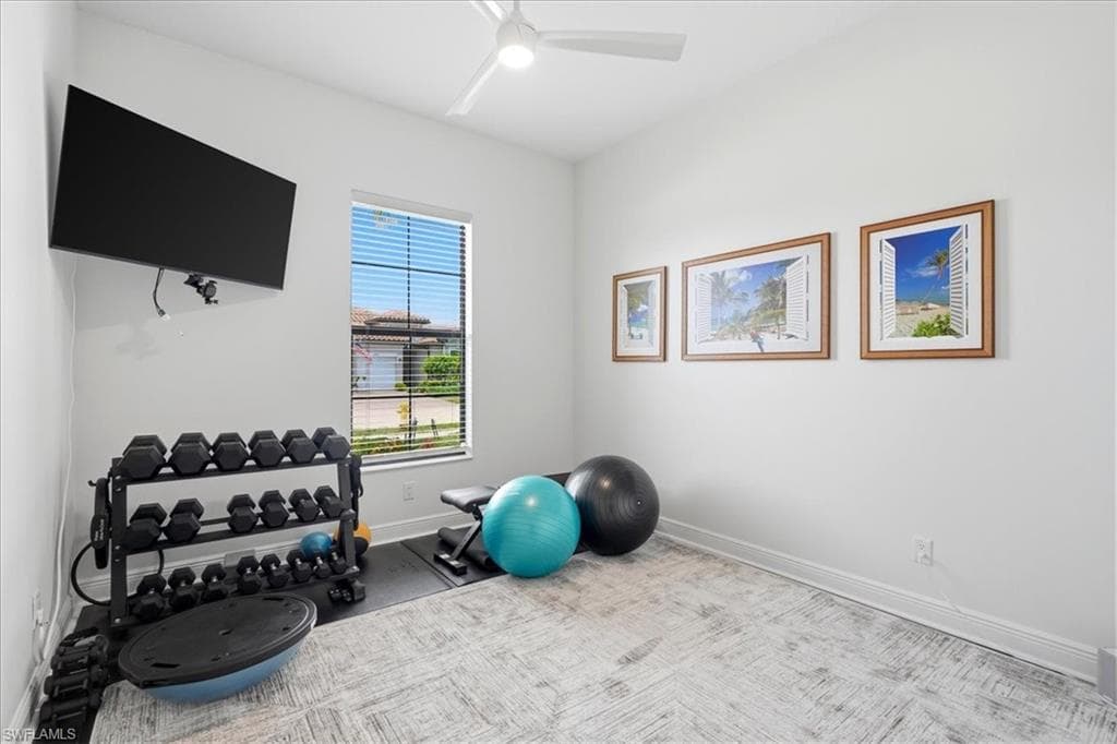 4559 Tamarind WAY-21