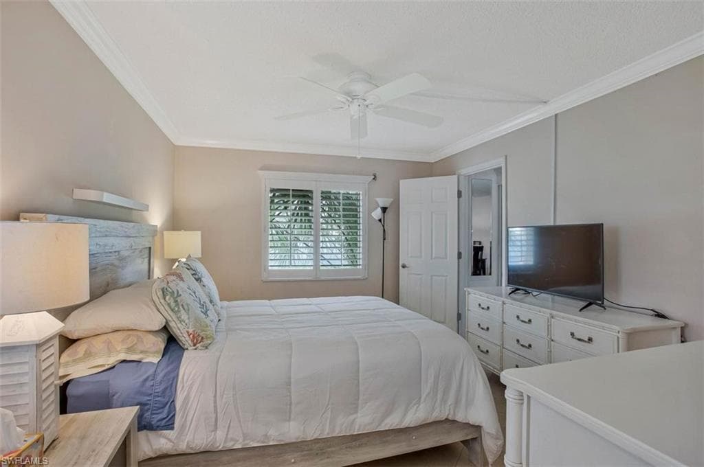 4318 27th CT SW 101-9