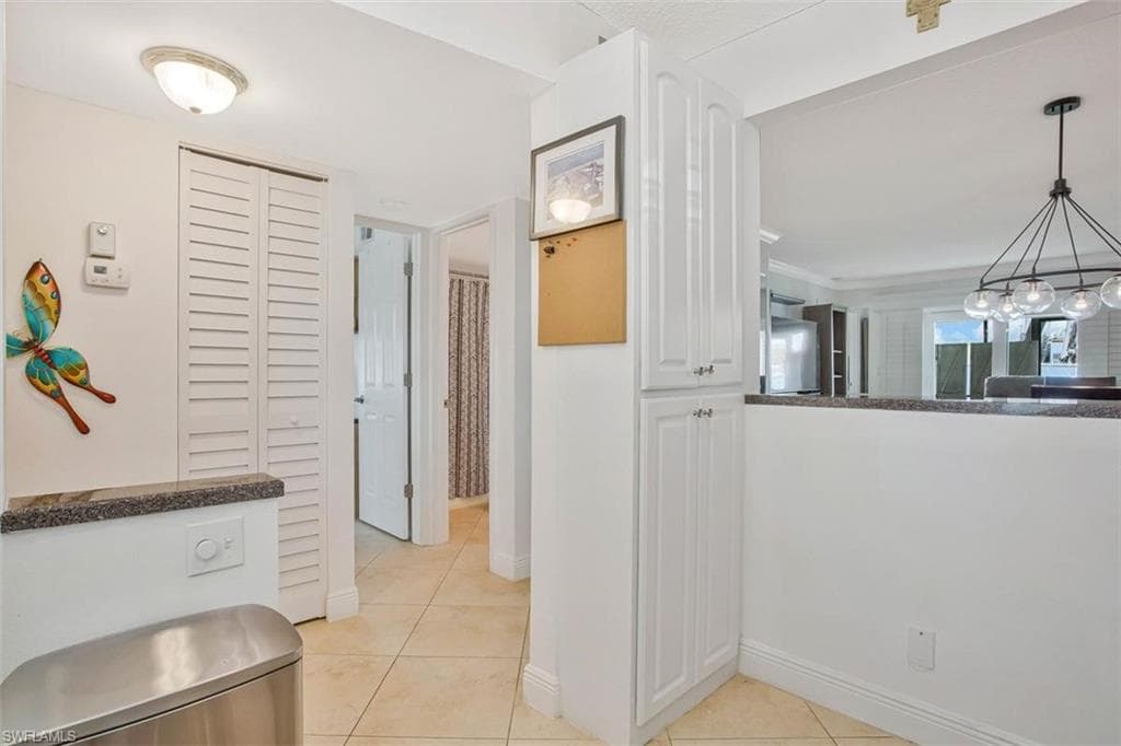4318 27th CT SW 101-4
