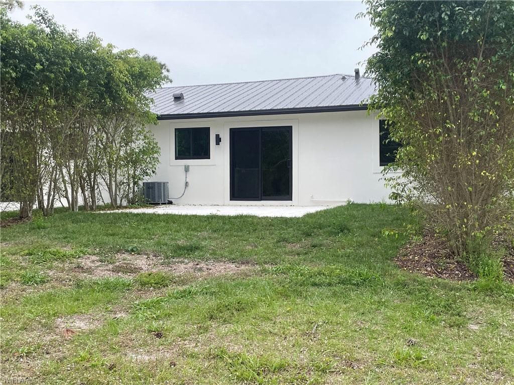 3619 Poplar WAY A-18