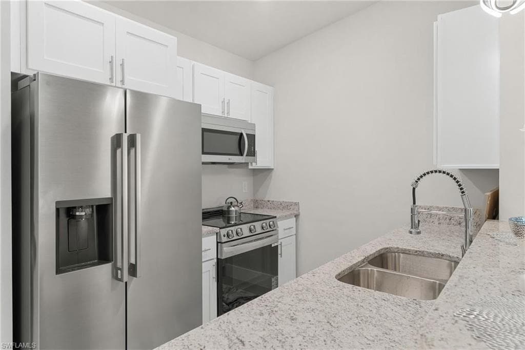 2305-2307 Dogwood AVE N-9