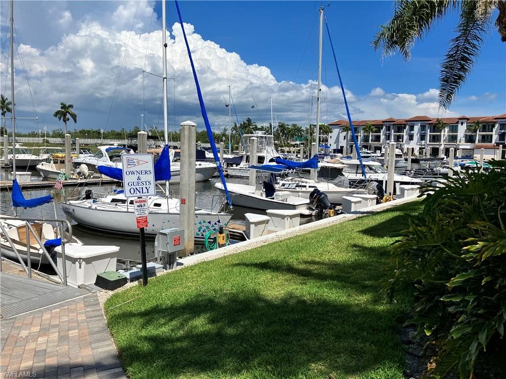 807 River Point DR 102D-30