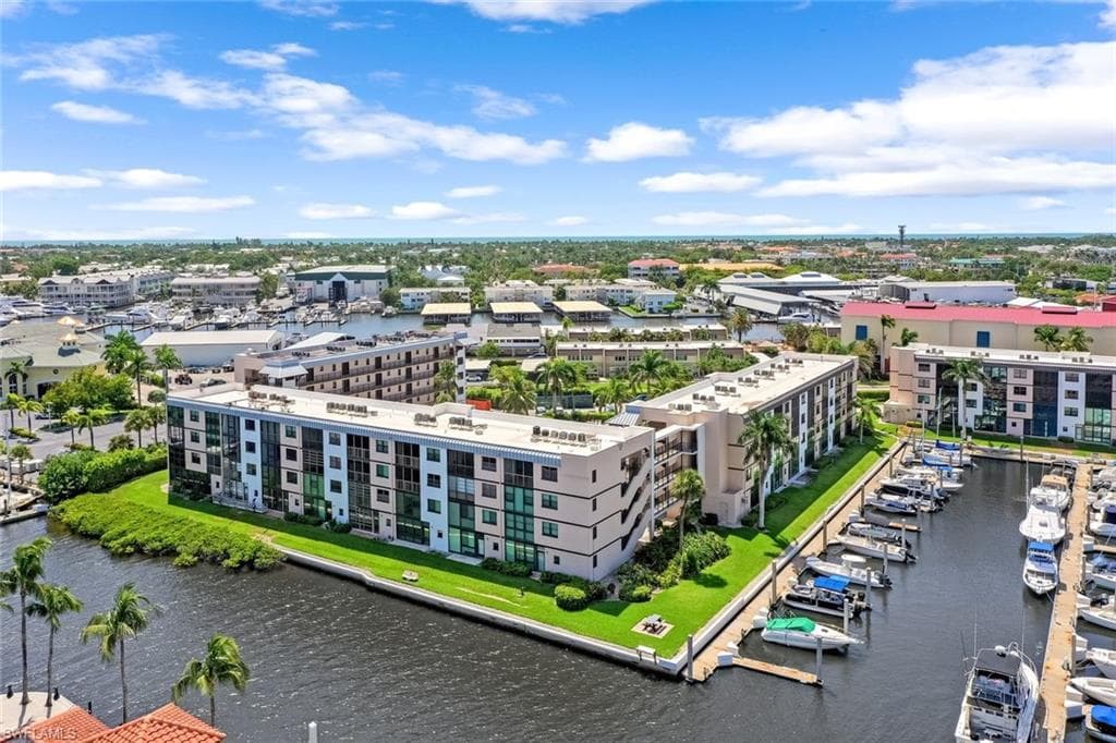 807 River Point DR 102D-25