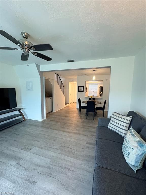 4520 SW 8th PL 4-3