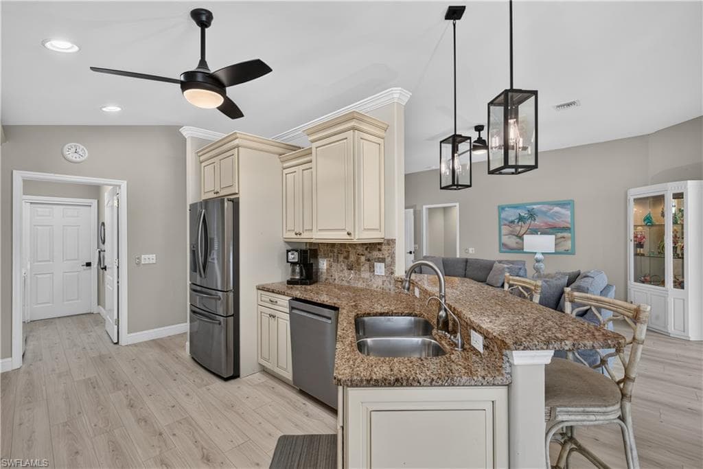 23982 Creek Branch LN-7