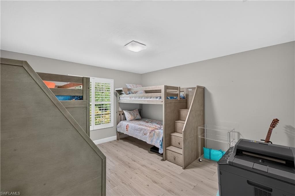 23982 Creek Branch LN-18