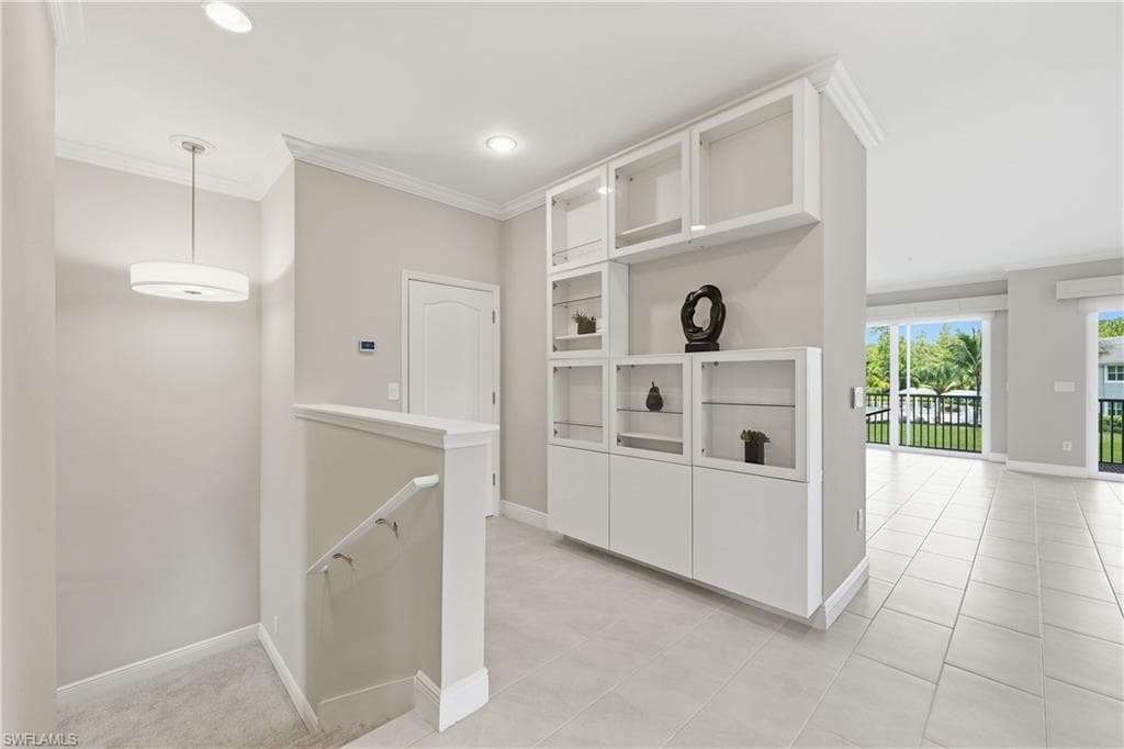 6966 Avalon CIR 908-23