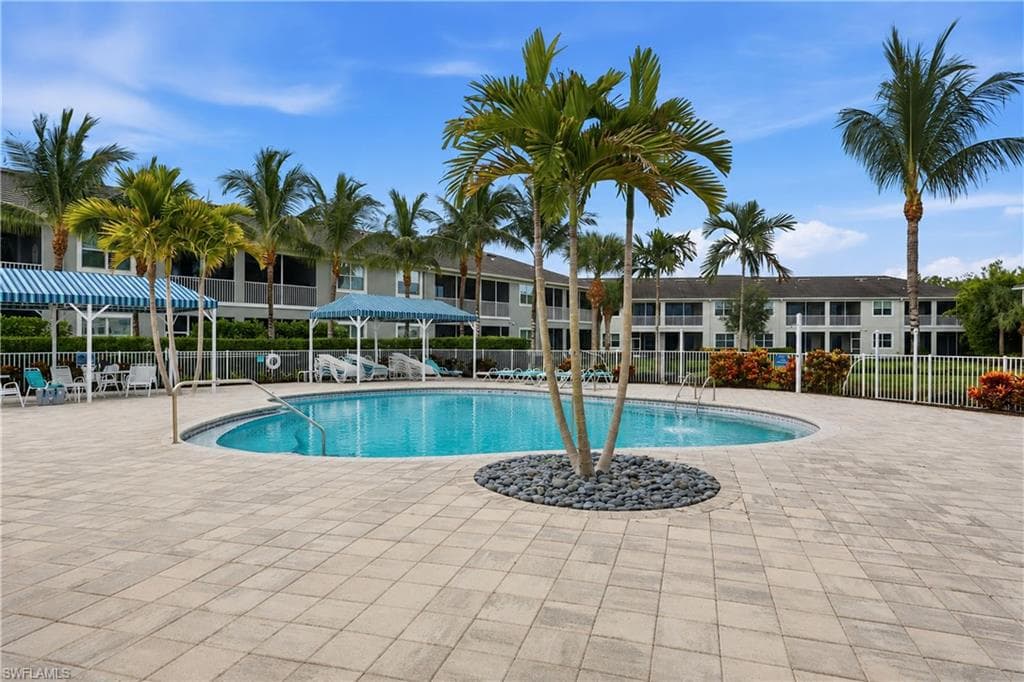 6966 Avalon CIR 908-42