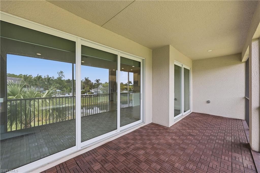 6966 Avalon CIR 908-17