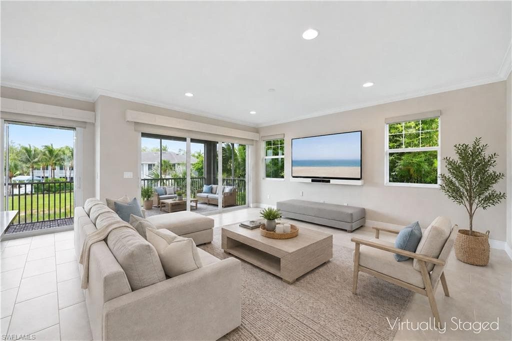 6966 Avalon CIR 908-3