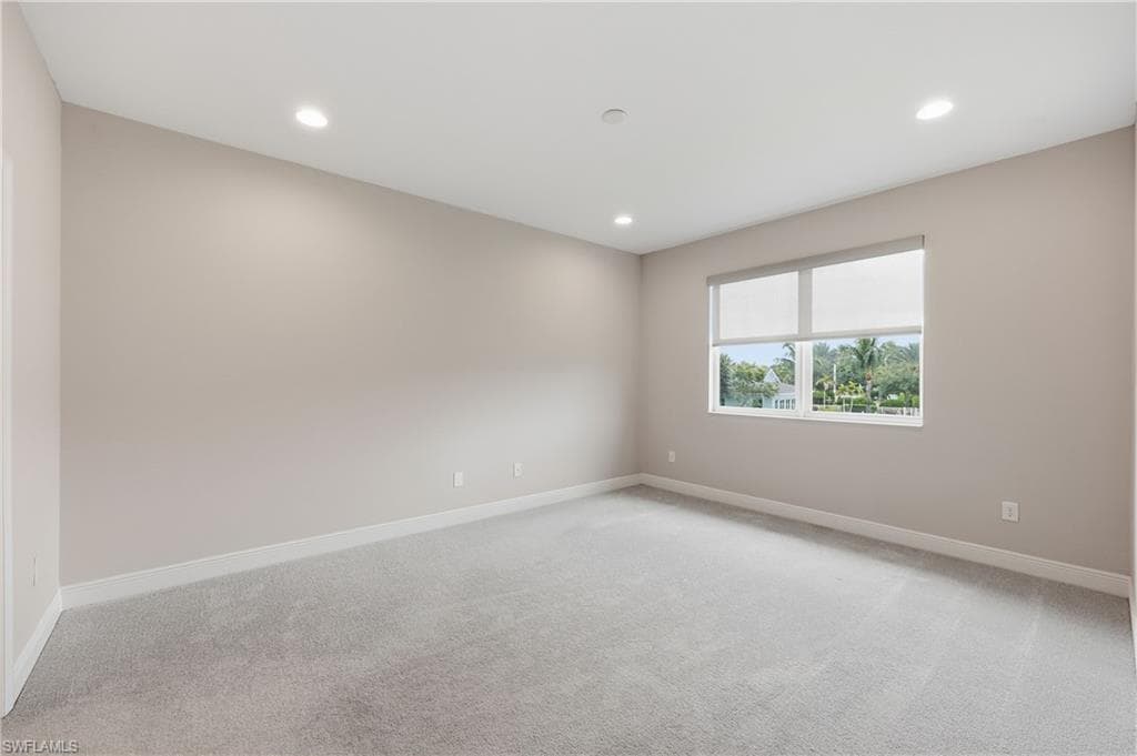 6966 Avalon CIR 908-32