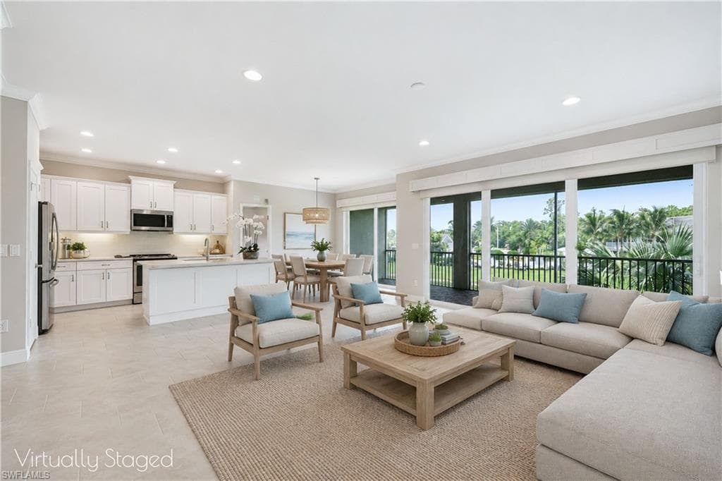 6966 Avalon CIR 908-1