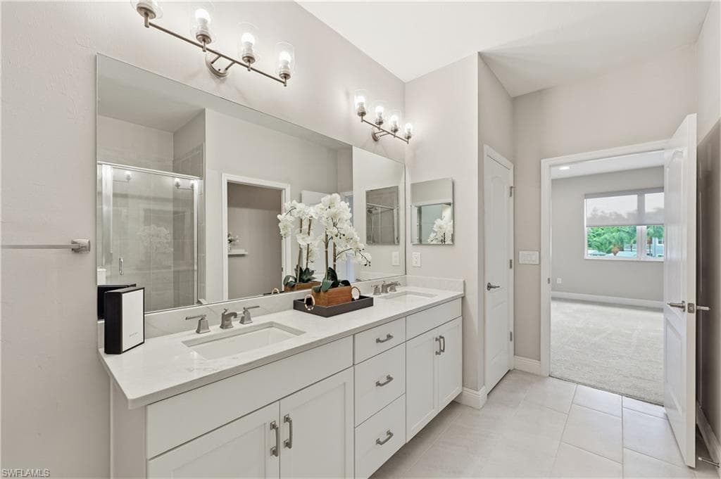 6966 Avalon CIR 908-34