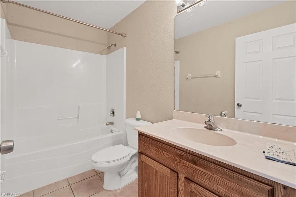 5257 Leeds RD-17