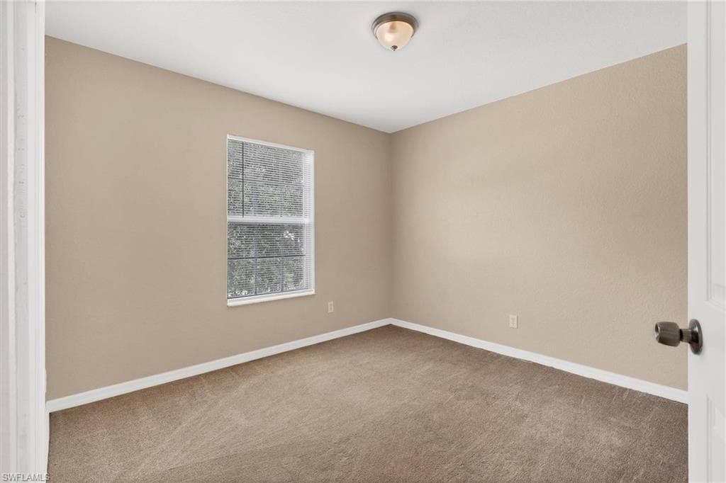 5257 Leeds RD-16