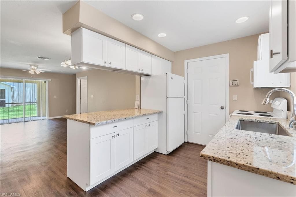 5257 Leeds RD-8