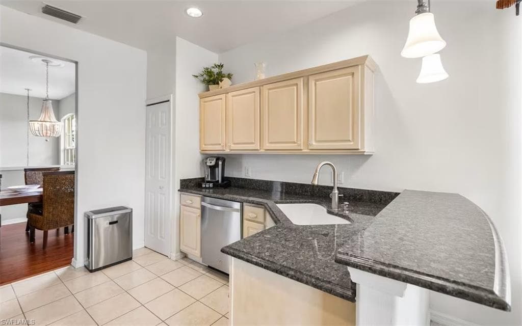 14501 Grande Cay CIR 2701-2