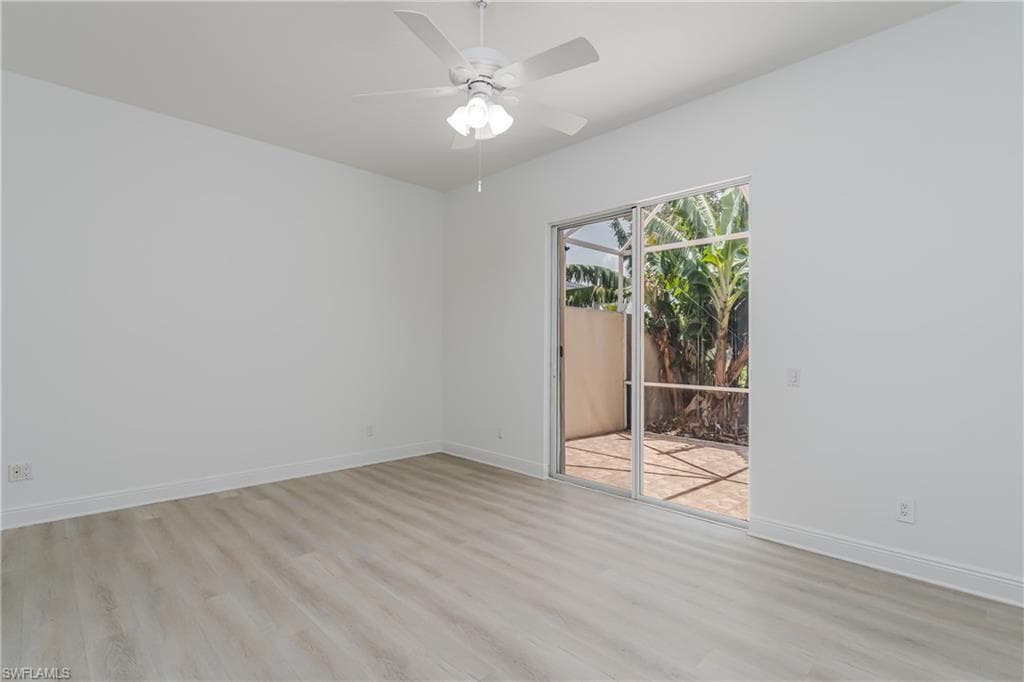 4892 San Pablo CT-20