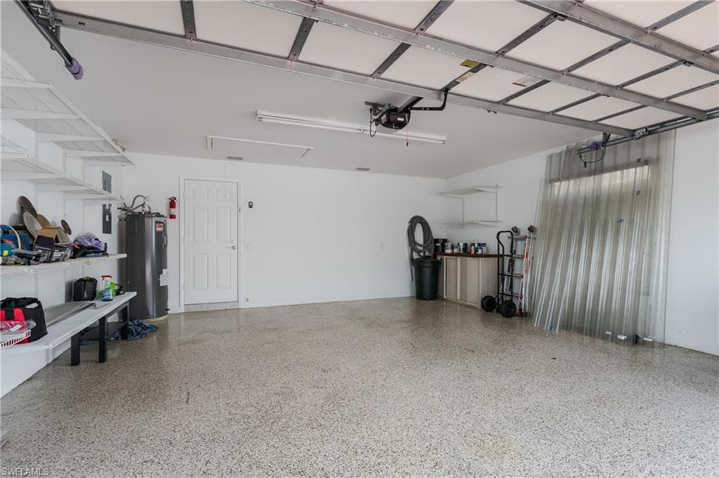 4892 San Pablo CT-33