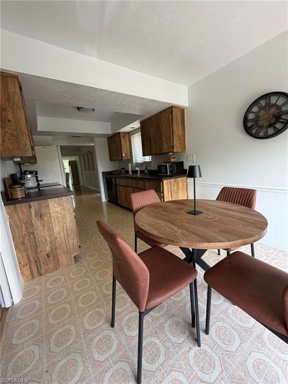 576 Retreat DR 201-7