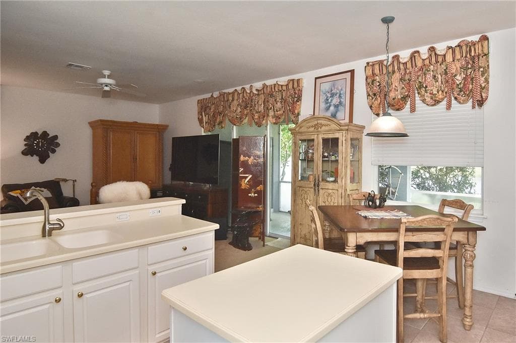 9161 Pittsburgh BLVD-5