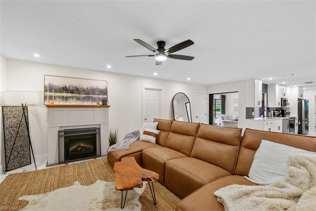 14725 Kimberly LN-16