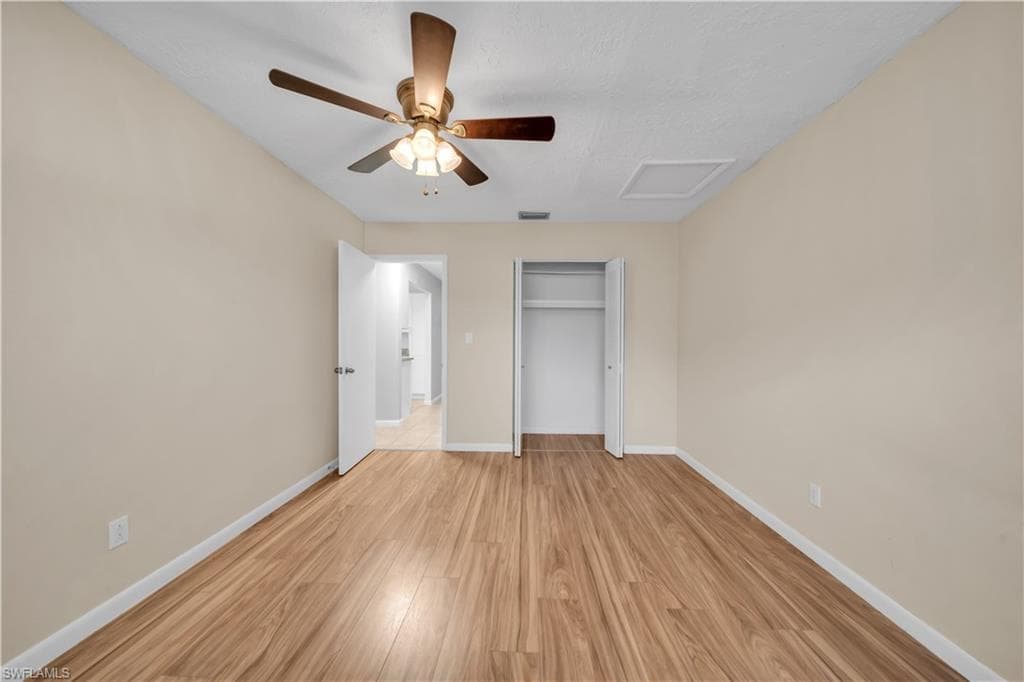 11 Hamlin CT-16