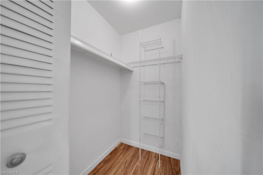 11 Hamlin CT-25