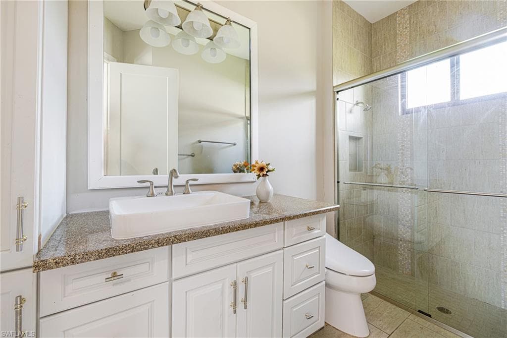 6871 Lakewood Isle DR-28