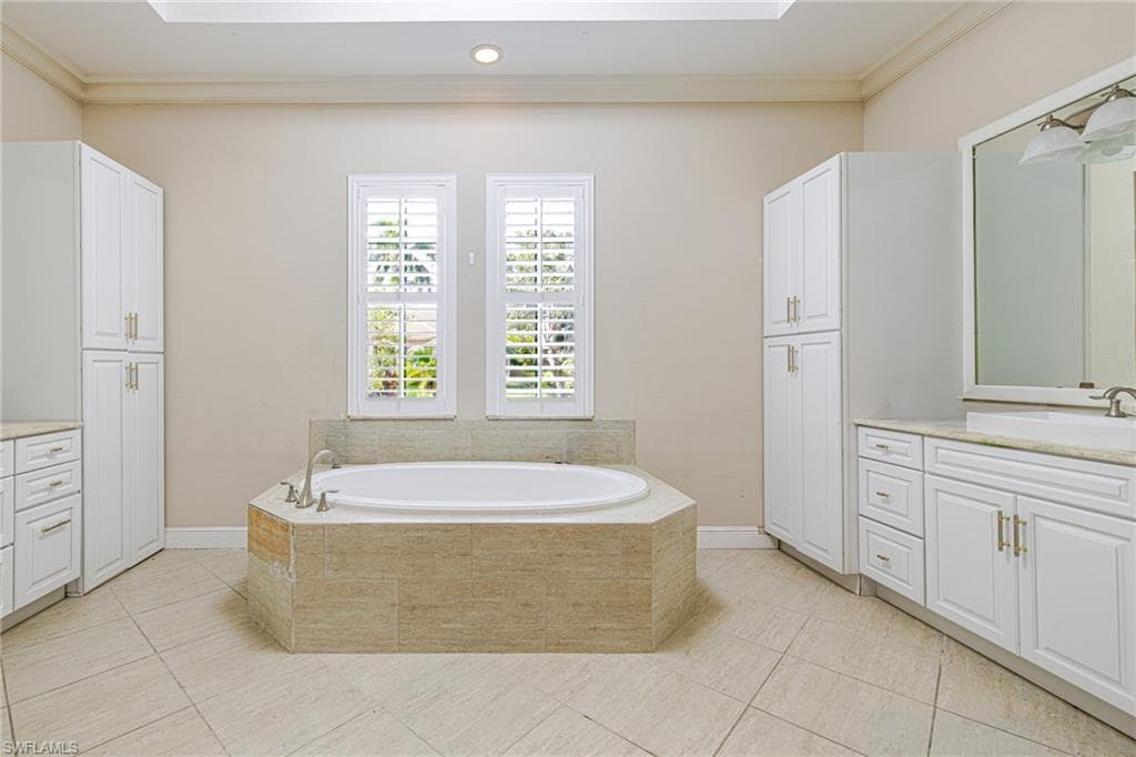 6871 Lakewood Isle DR-20