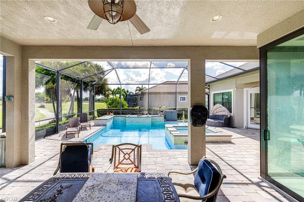 6871 Lakewood Isle DR-37