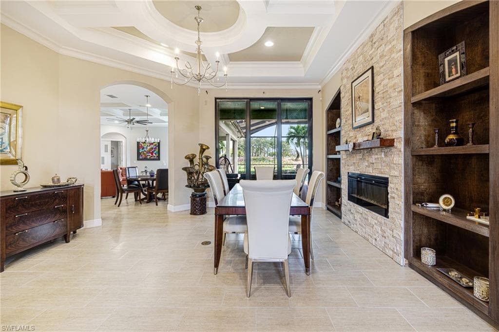 6871 Lakewood Isle DR-11