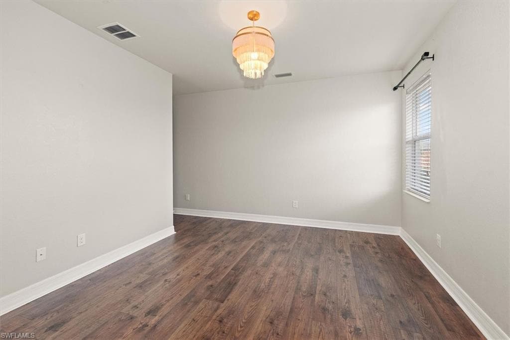 11103 Sparkleberry DR-27