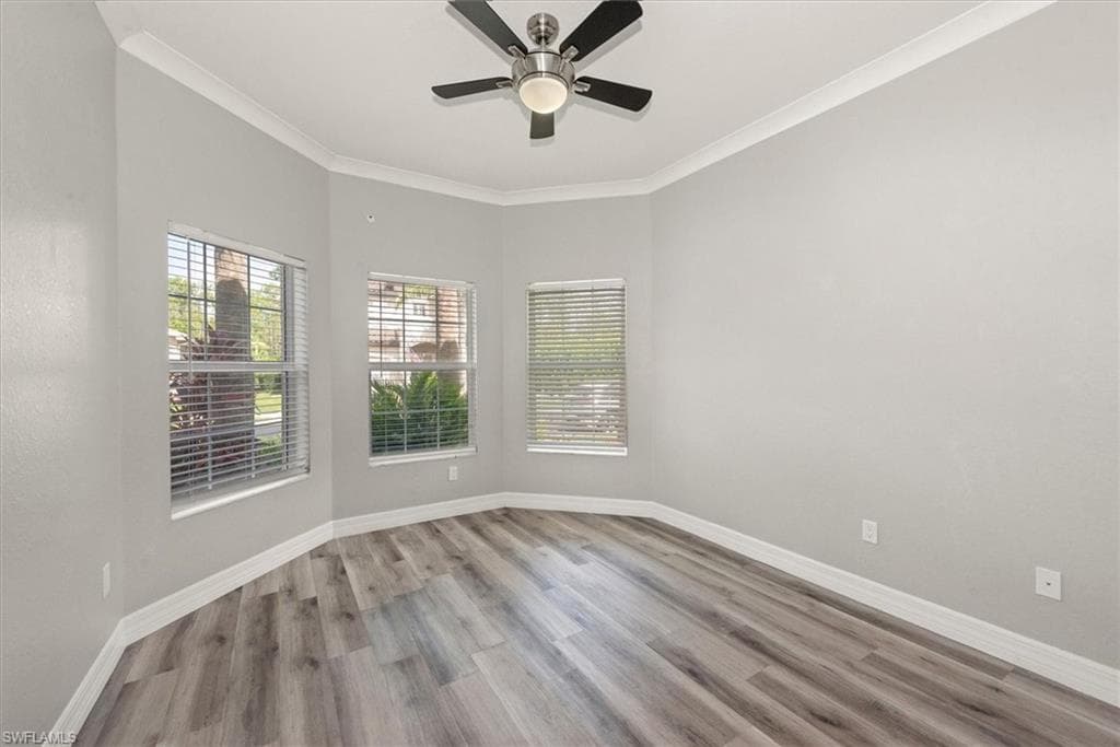 11103 Sparkleberry DR-13