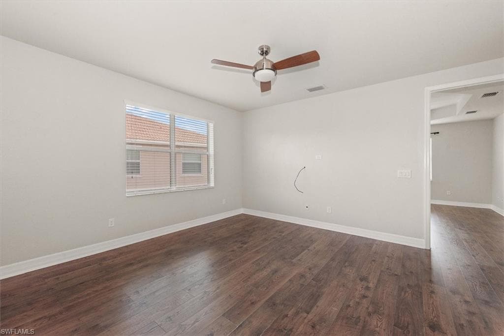 11103 Sparkleberry DR-30