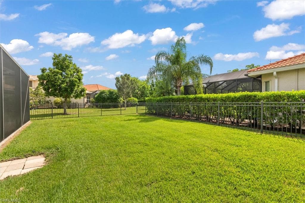 11103 Sparkleberry DR-38