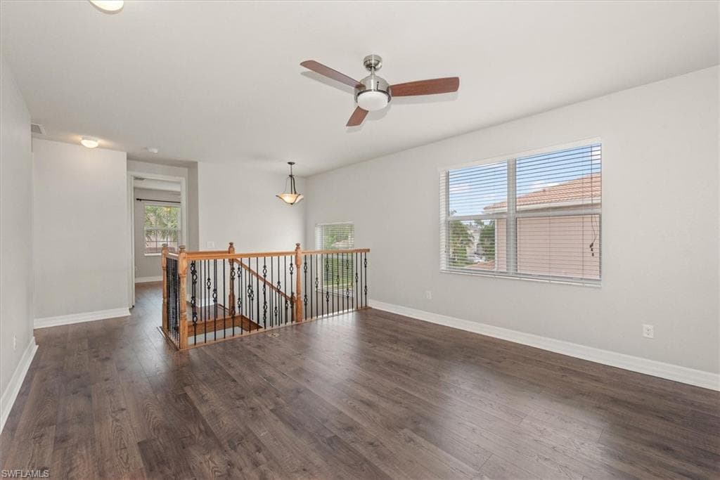 11103 Sparkleberry DR-33
