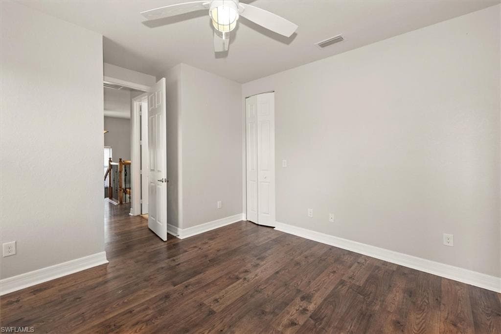 11103 Sparkleberry DR-18