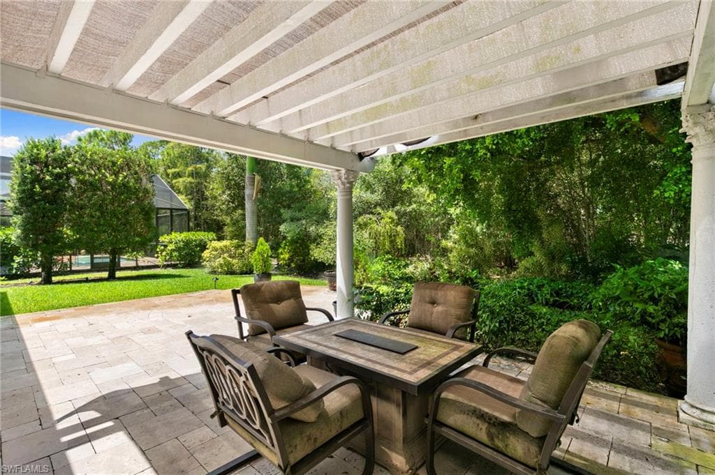 6561 Autumn Woods BLVD-27