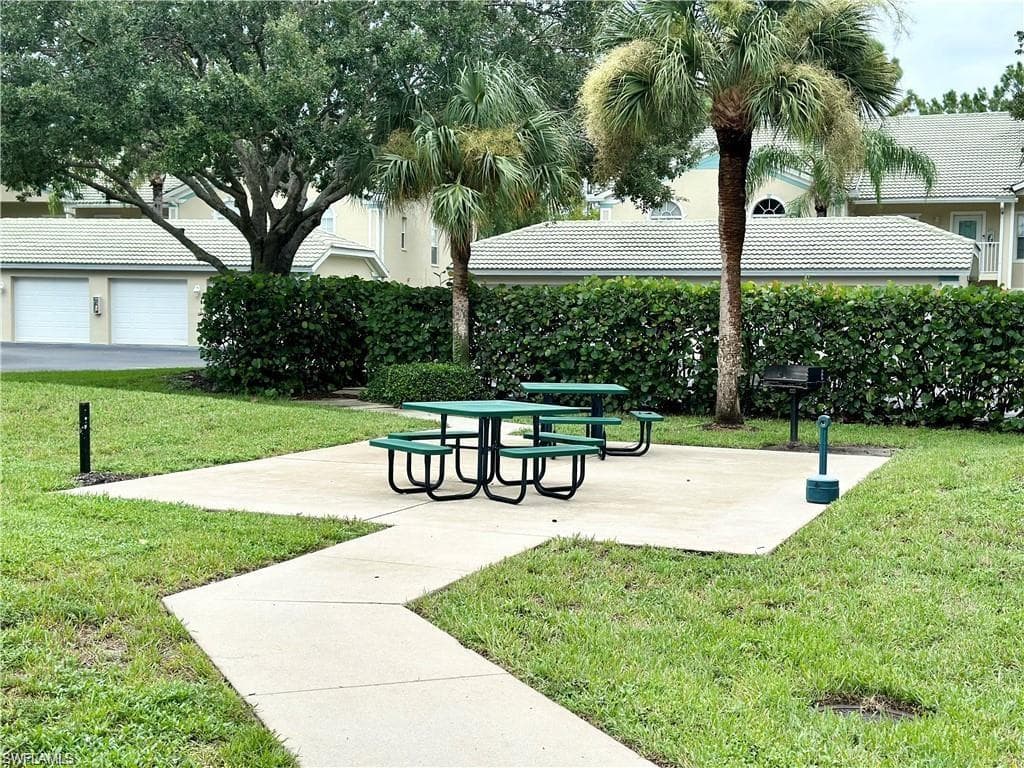 25762 Lake Amelia WAY 105-23