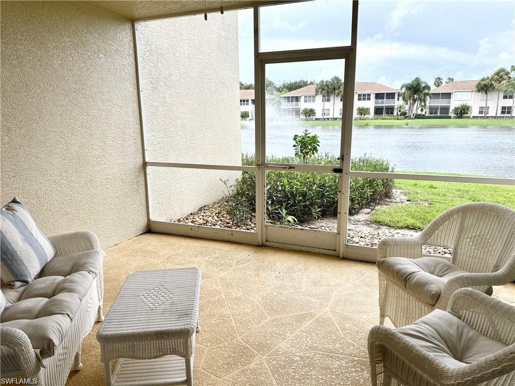 25762 Lake Amelia WAY 105-11