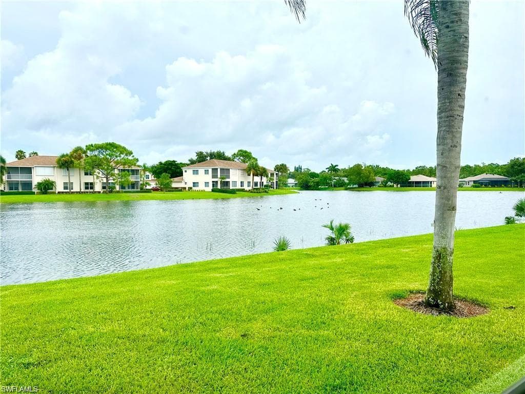 25762 Lake Amelia WAY 105-21
